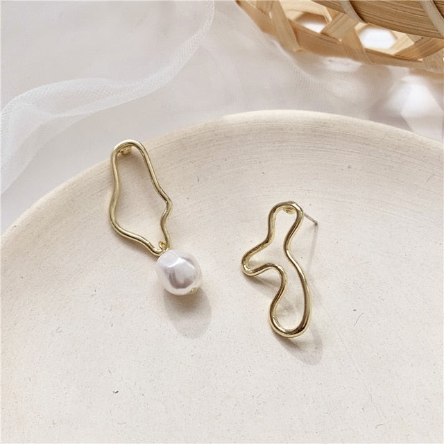 AOMU Korea Design Metal Gold Geometric Irregular Circle Square Natural Freshwater Pearl Stud Earrings for Women Girl Gift