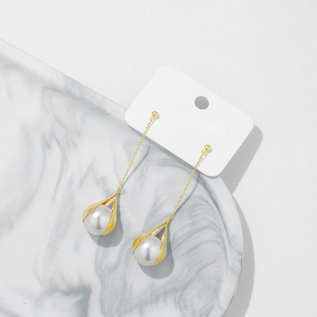 AOMU Korea Design Metal Gold Geometric Irregular Circle Square Natural Freshwater Pearl Stud Earrings for Women Girl Gift