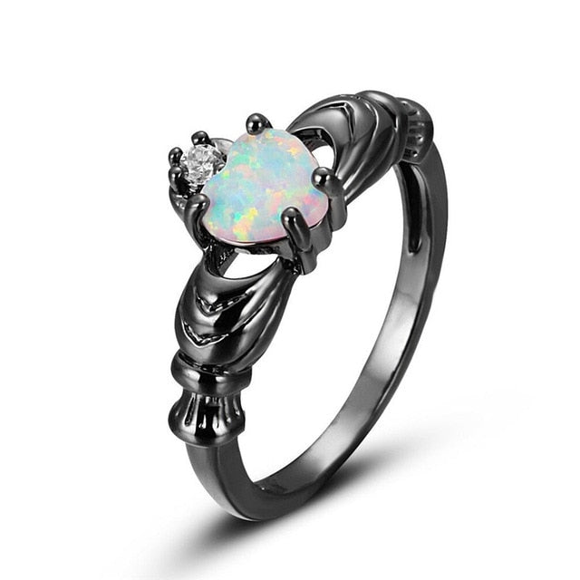 New Trendy Black Gun Color Love Heart Charm Finger Ring For Women Blue Black Crystal Wedding Ring Valentine's Day Gift