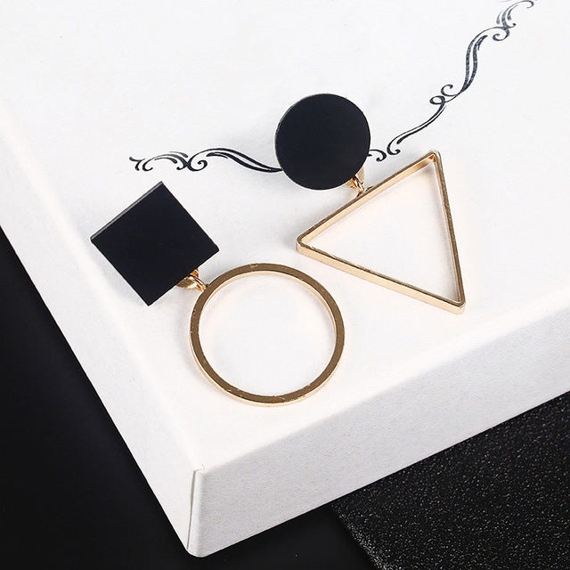 Moda coreana largo pendiente geométrico asimétrico Diamante de imitación círculo pendientes nuevo acrílico pendiente para mujer regalo fiesta boda