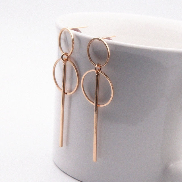 Moda coreana largo pendiente geométrico asimétrico Diamante de imitación círculo pendientes nuevo acrílico pendiente para mujer regalo fiesta boda