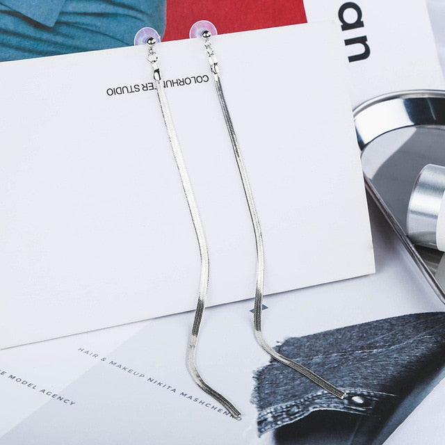 Nuevo Retro Color oro y plata colgante largo pendientes para las mujeres Metal borla pendientes étnicos Hip Hop calle accesorios de la joyería