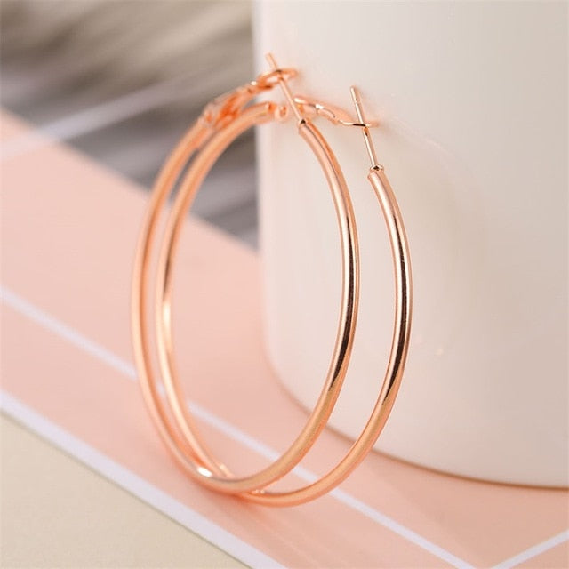 IPARAM tendencia perla simulada pendientes largos de mujer perla redonda blanca boda pendientes colgantes joyería Coreana de la manera pendientes